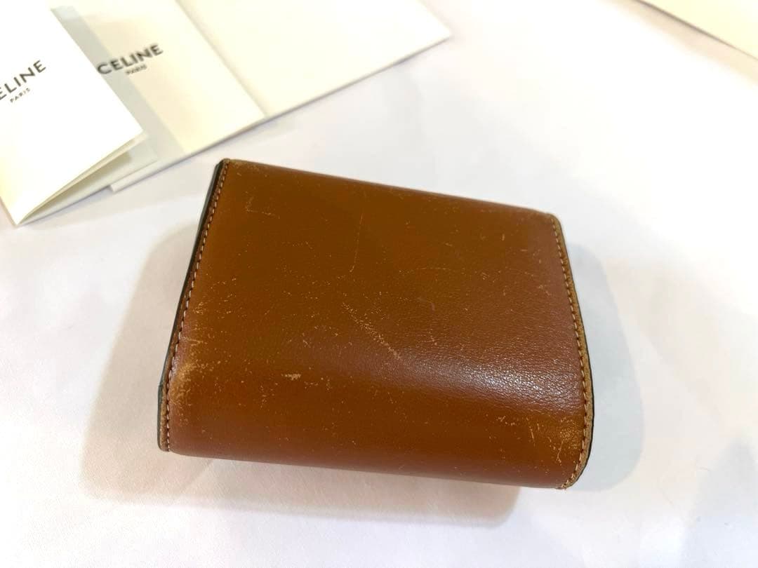 【CELINE】セリーヌトリオンフ三つ折り財布　タンブラウン　箱袋保存袋付き