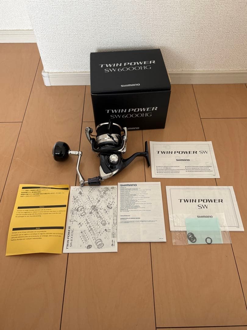 美品　SHIMANO TWIN POWER SW 6000HG スピニングリール