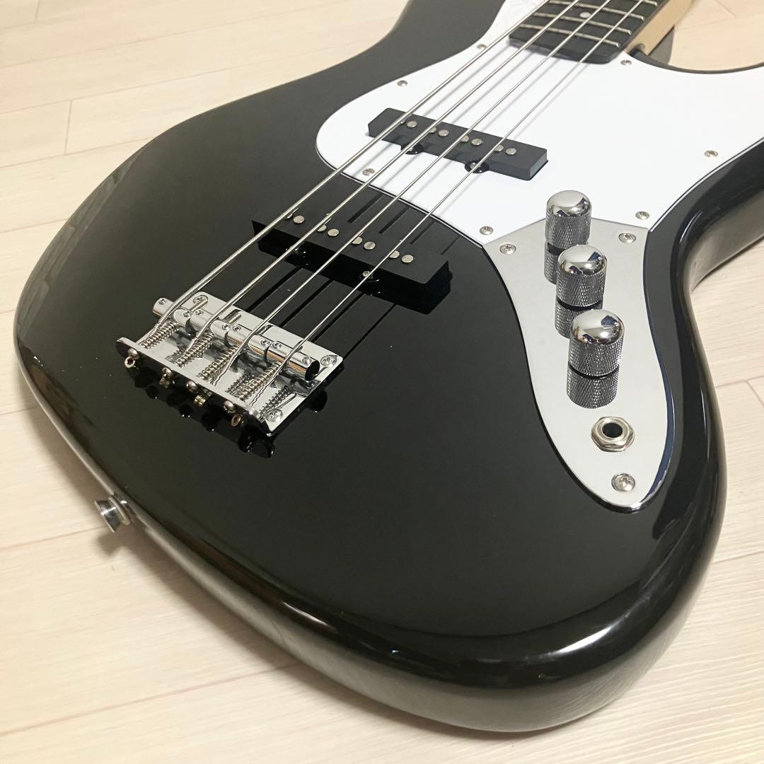 【美品】クリーニング済/SELDER セルダー エレキベース ケース付