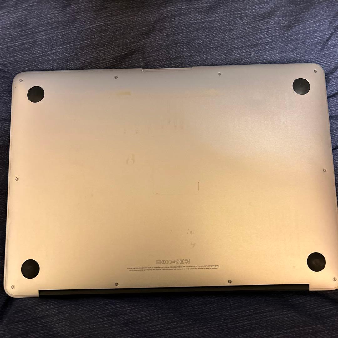 【動作確認済ジャンク品】MacBookAir Mid2012 充電器・赤カバー付