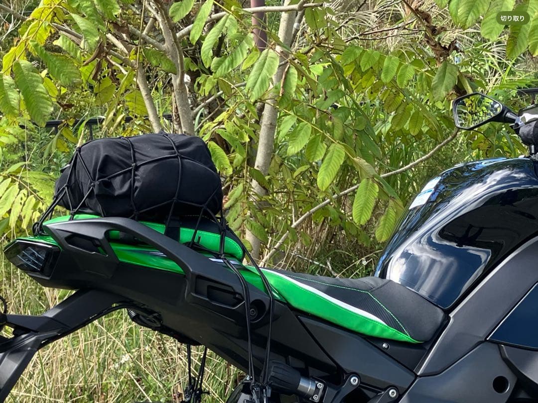 Kawasaki ニンジャ1000SX　リアシート社外品　（おまけ付））