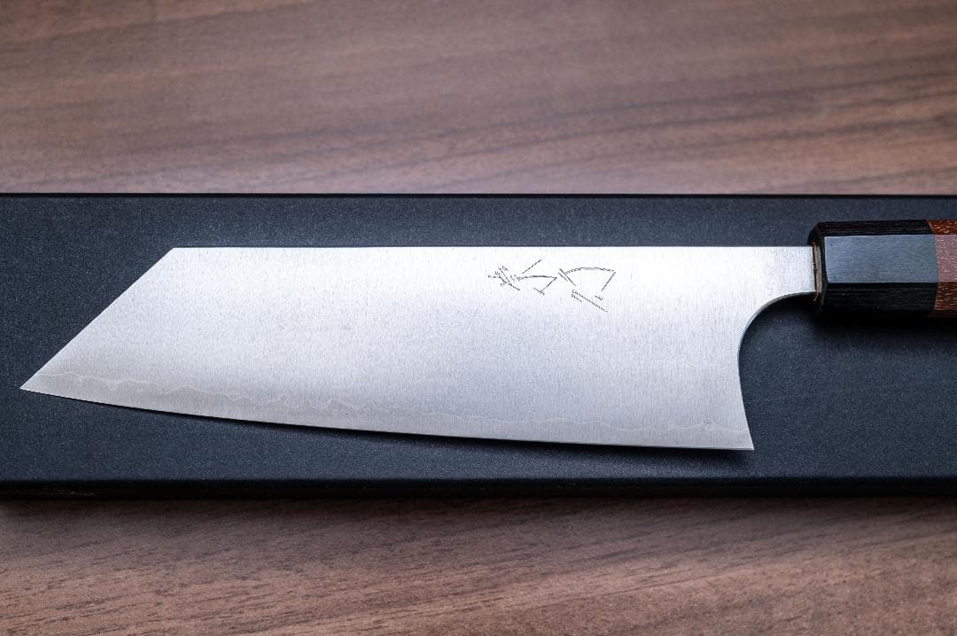 【未使用品】甲鉄 文化包丁180mm SG2粉末ハイス鋼 紫檀八角柄