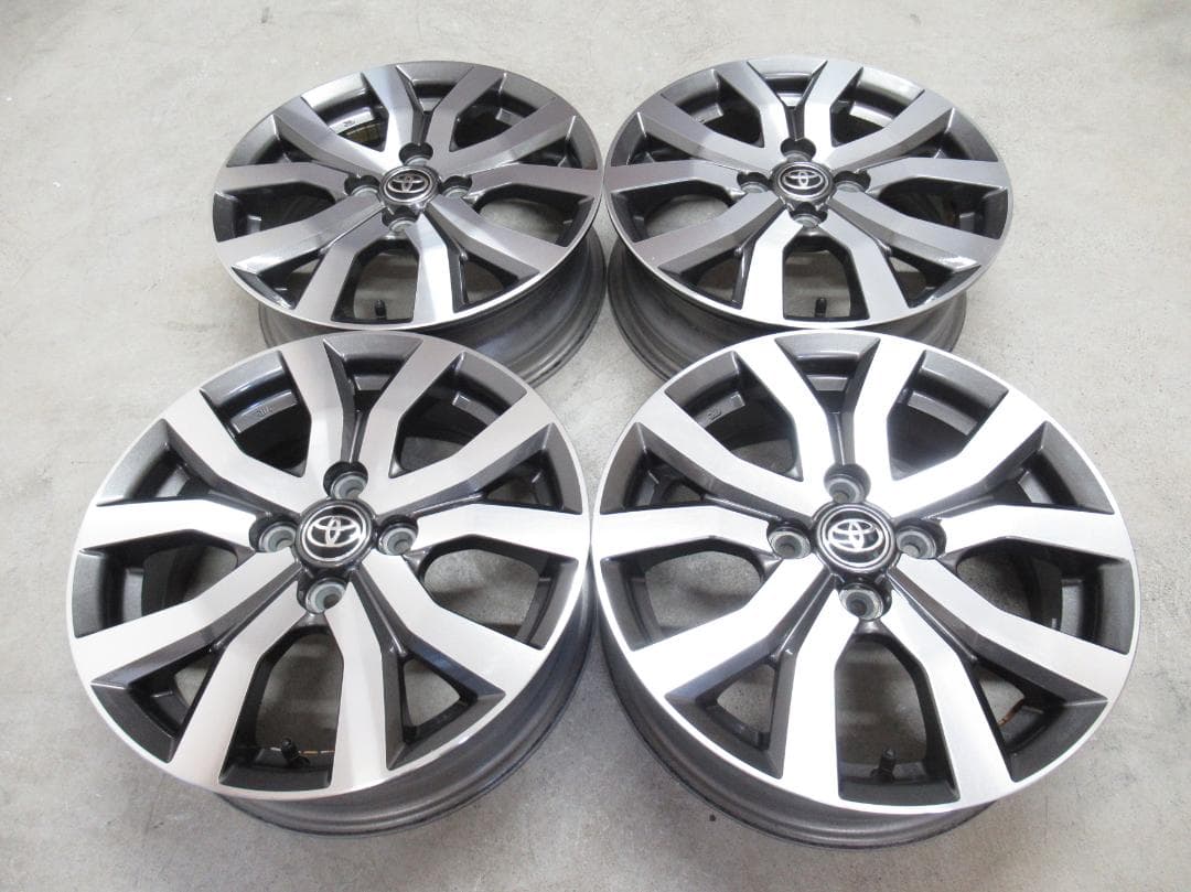 ルーミー アルミホイール　5J +40　PCD 100 トヨタ　タンク　トール