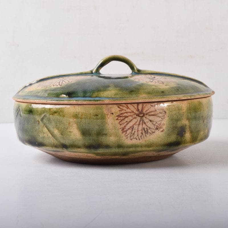 茶道具　瀬戸焼　名工　加藤春岱作　蓋物　共箱　N　7449
