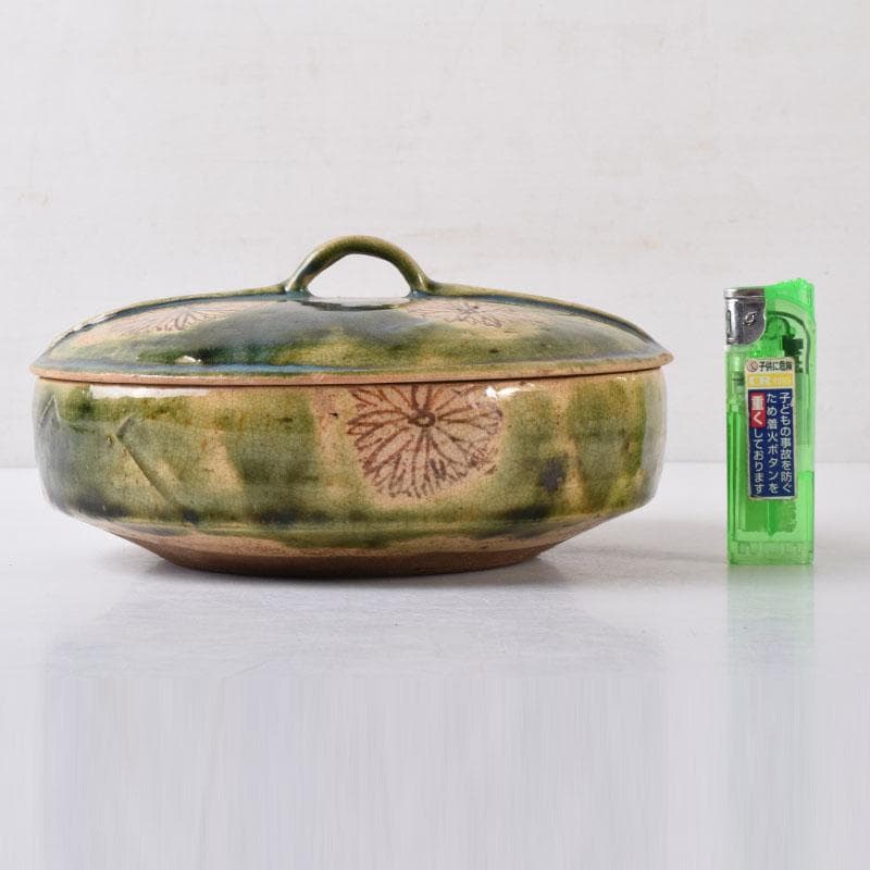 茶道具　瀬戸焼　名工　加藤春岱作　蓋物　共箱　N　7449