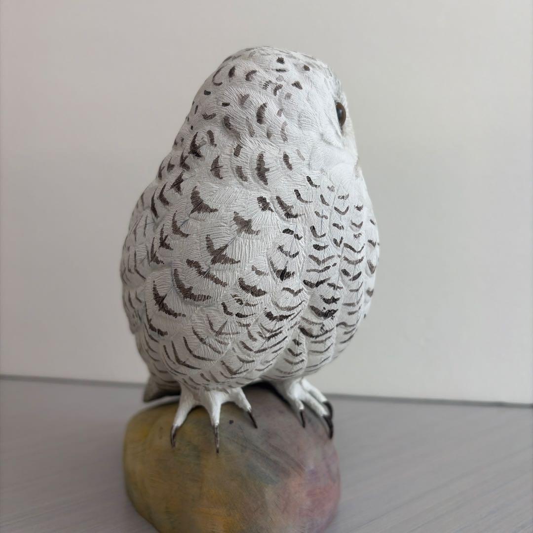 野鳥シロフクロウ　バードカービング　手彫り　リアル木彫り　ハンドメイド　一点物