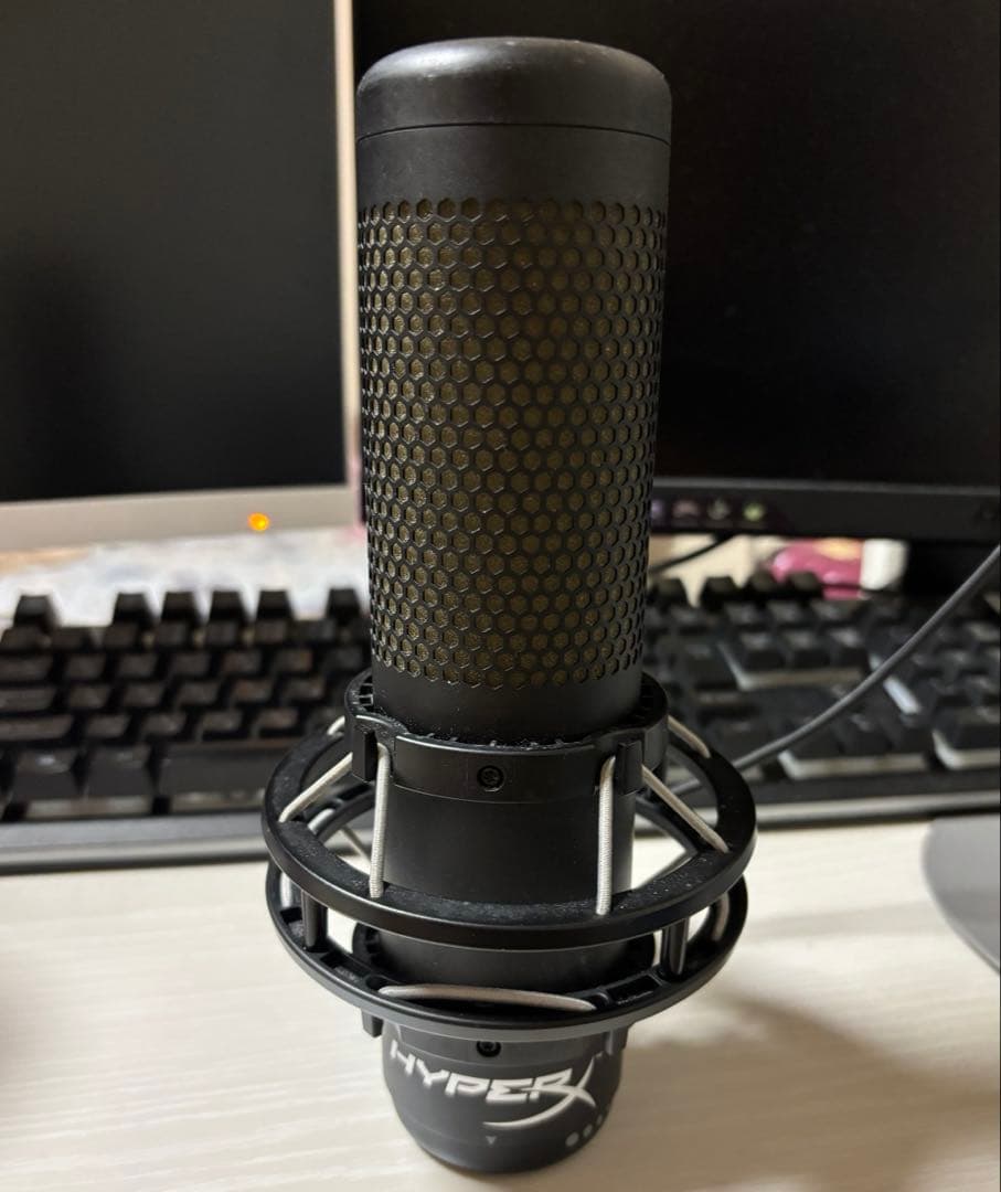 【外箱・スタンド無し】hyperx quadcast s