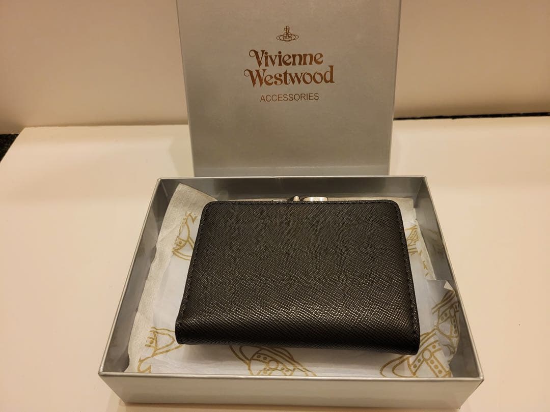Vivienne Westwood BLACK 三つ折り財布