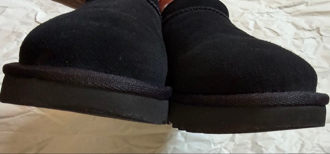 UGG クラシックマイクロ　ショートブーツ　黒　サイズ5