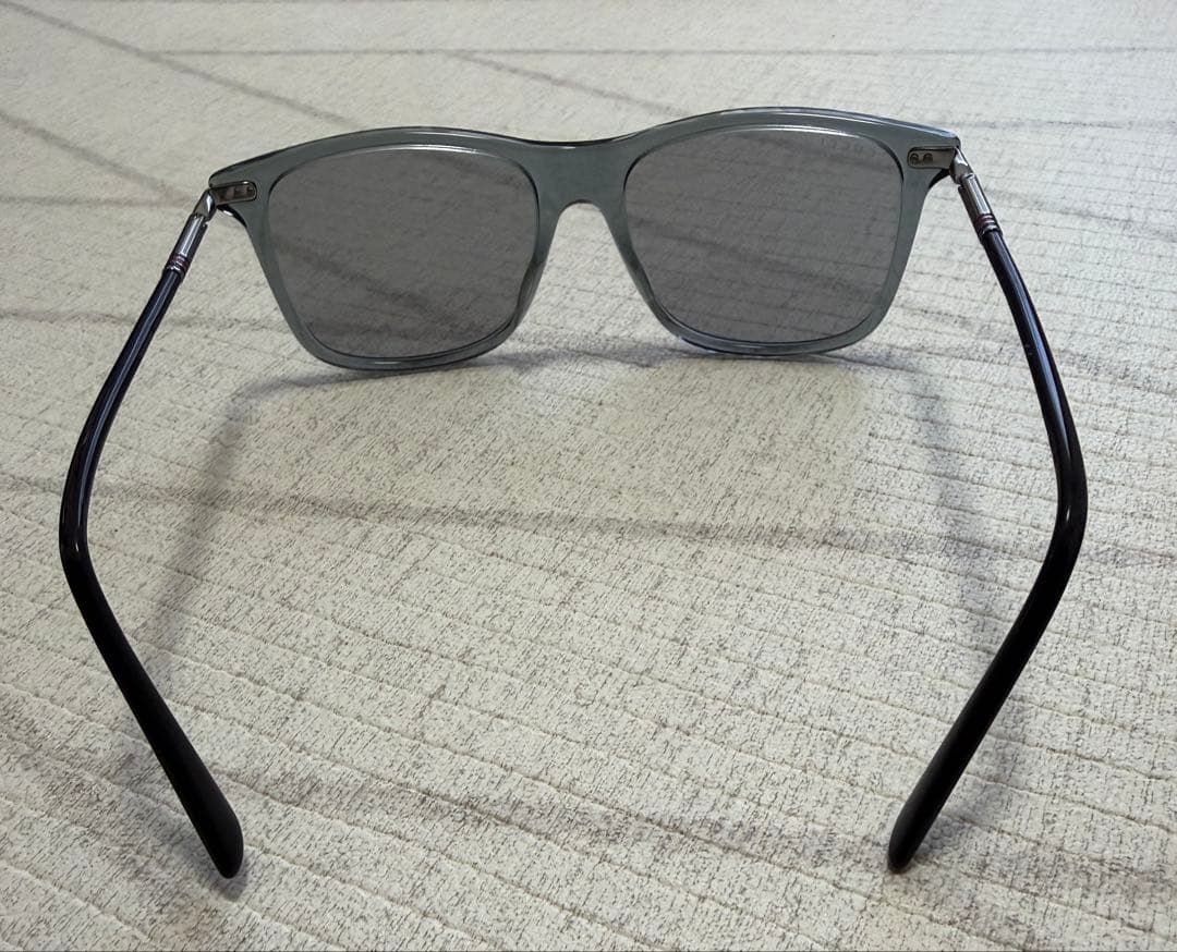 GUCCI サングラス　GG0518S 005