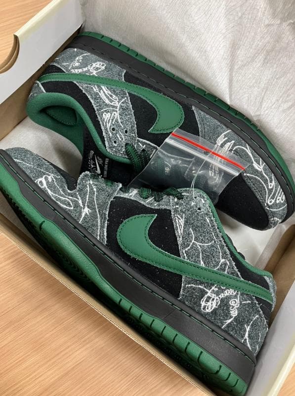 靴 There Skateboards x NIKE SB DUNK LOW PRO
