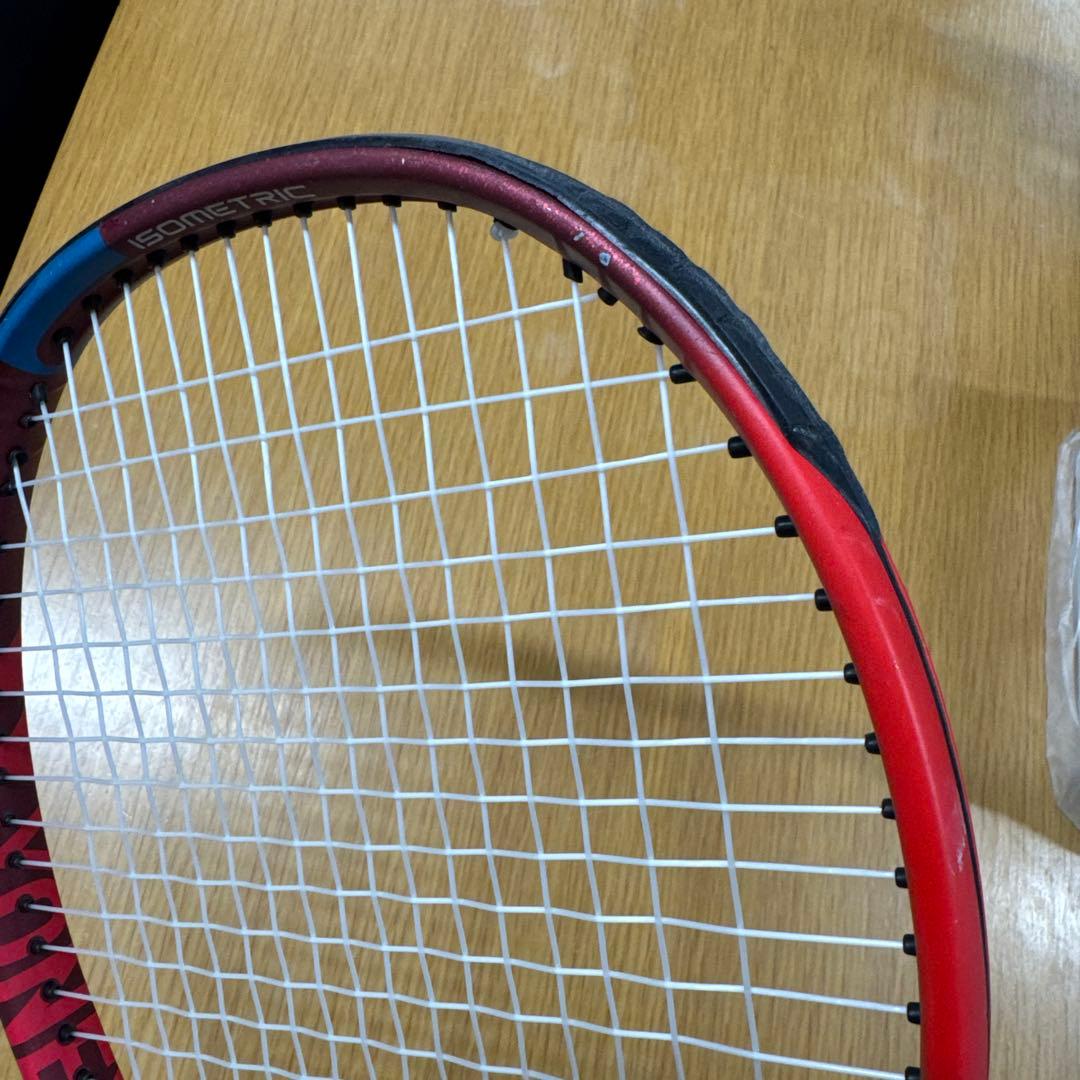 YONEX VCORE 100硬式テニスラケット レッド/ブルー