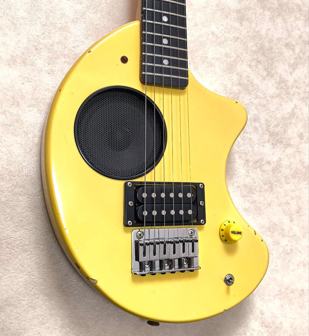 【美品】ZO-3 イエロー アンプ内蔵ミニギター ヘッドフォン端子付