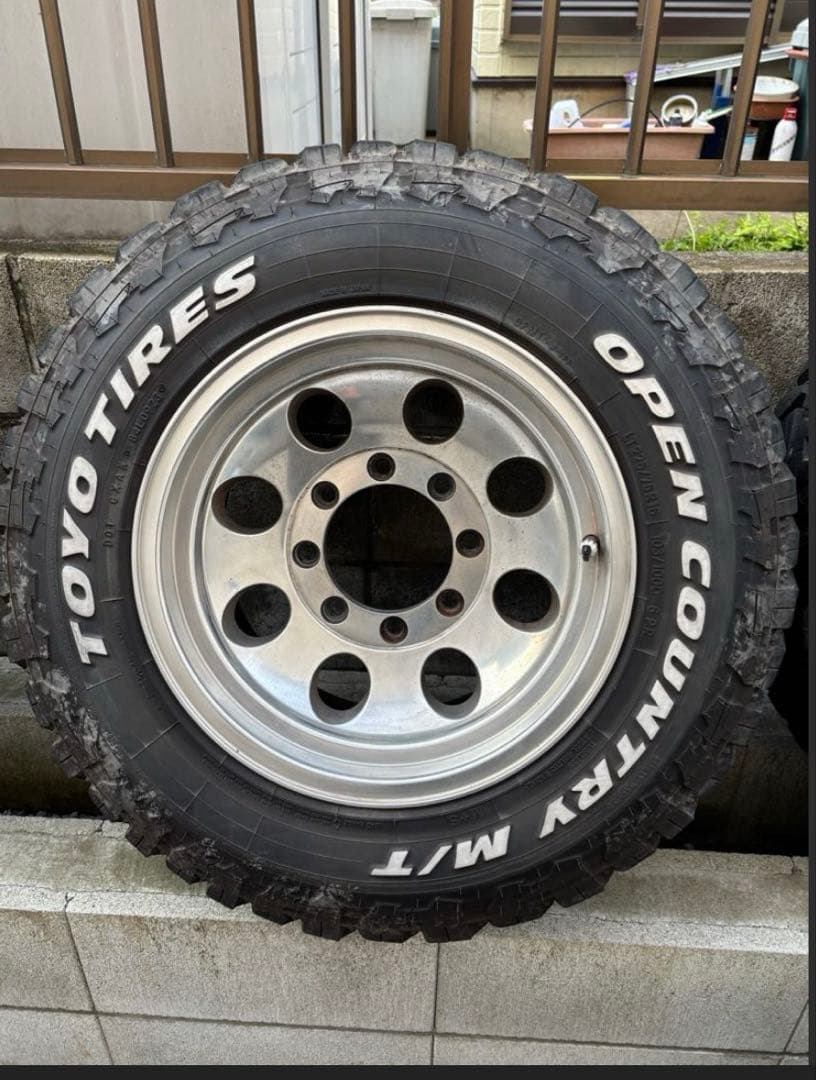ミッキートンプソン、 OPEN COUNTRY M/T タイヤホイール4本セット