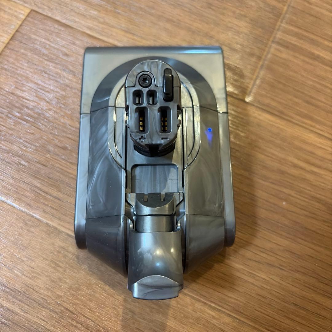 純正品 ダイソンDigital Slim 専用 SV18バッテリー 新品