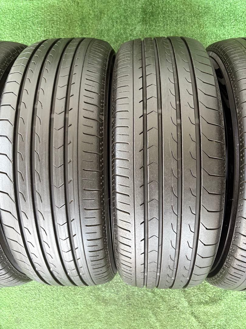 タイヤ・ホイール F158-YOKOHAMA BLUEARTH-RV RVO3 215/65R16
