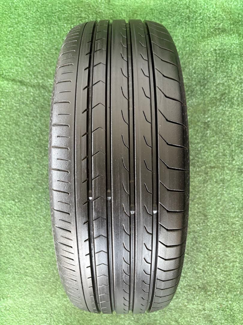タイヤ・ホイール F158-YOKOHAMA BLUEARTH-RV RVO3 215/65R16