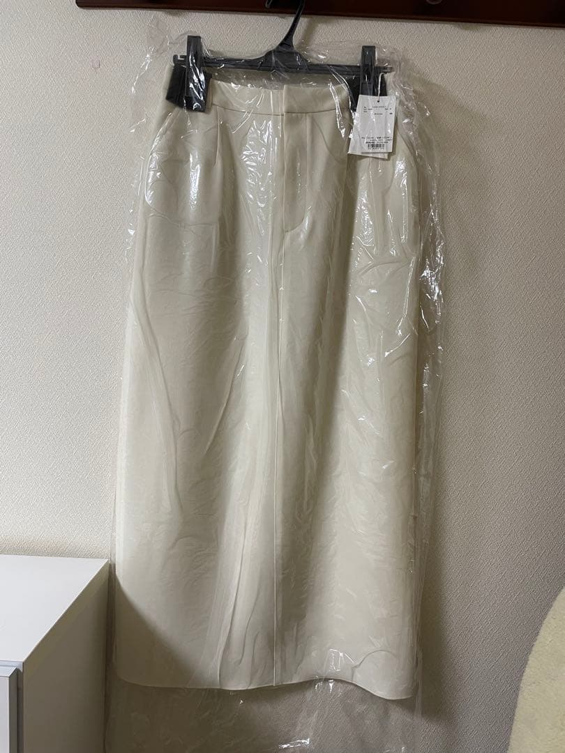 タグ付新品未使用　エトレトウキョウ　ダブルフェイスIラインスカート