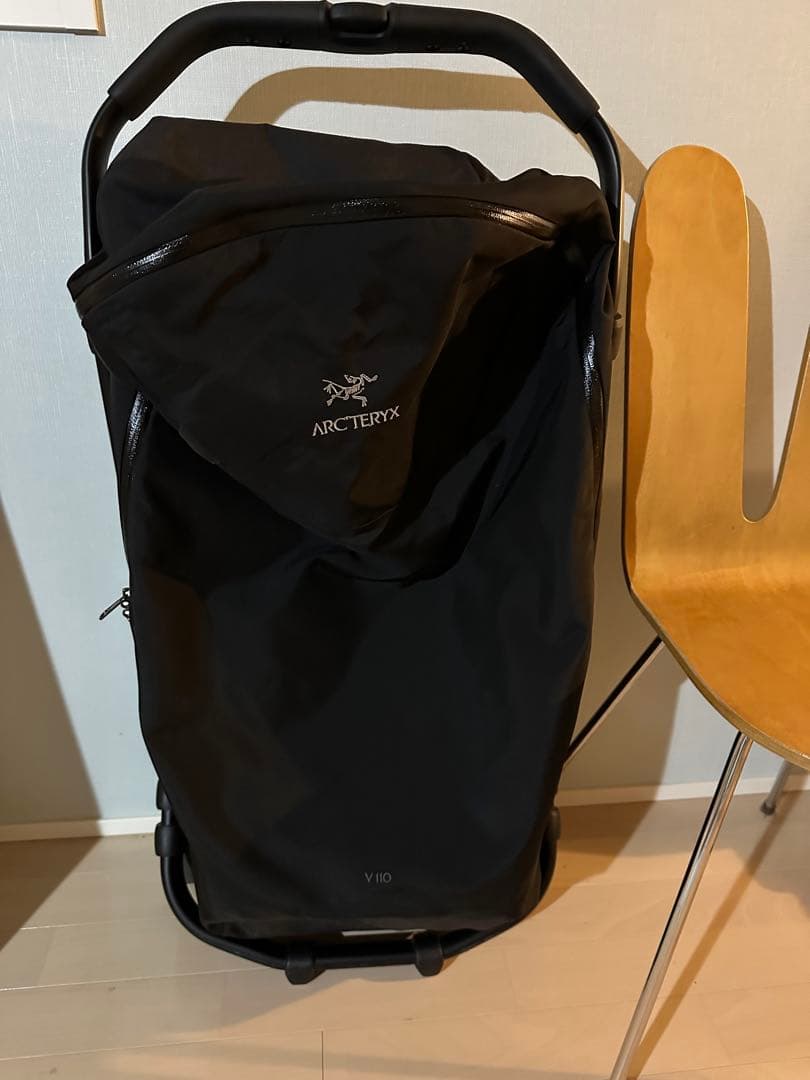 【美品】ARC’TERYX ROLLING DUFFEL V110 入手困難