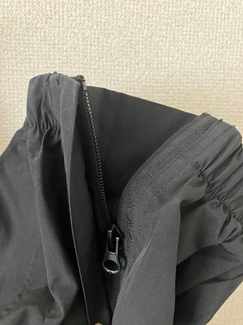 新品 スノーボード ウエアパンツ M ユニセックス 撥水加工 耐摩耗 黒