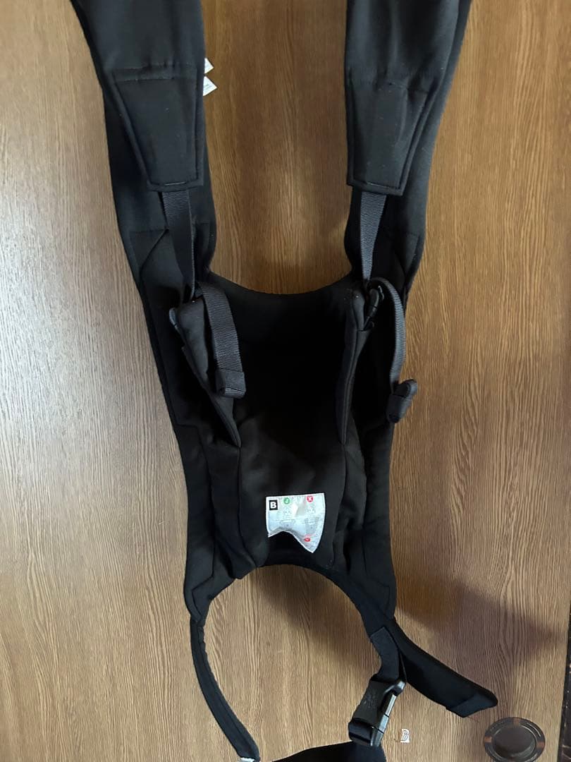 【美品】エルゴベビー抱っこ紐新生児〜/黒