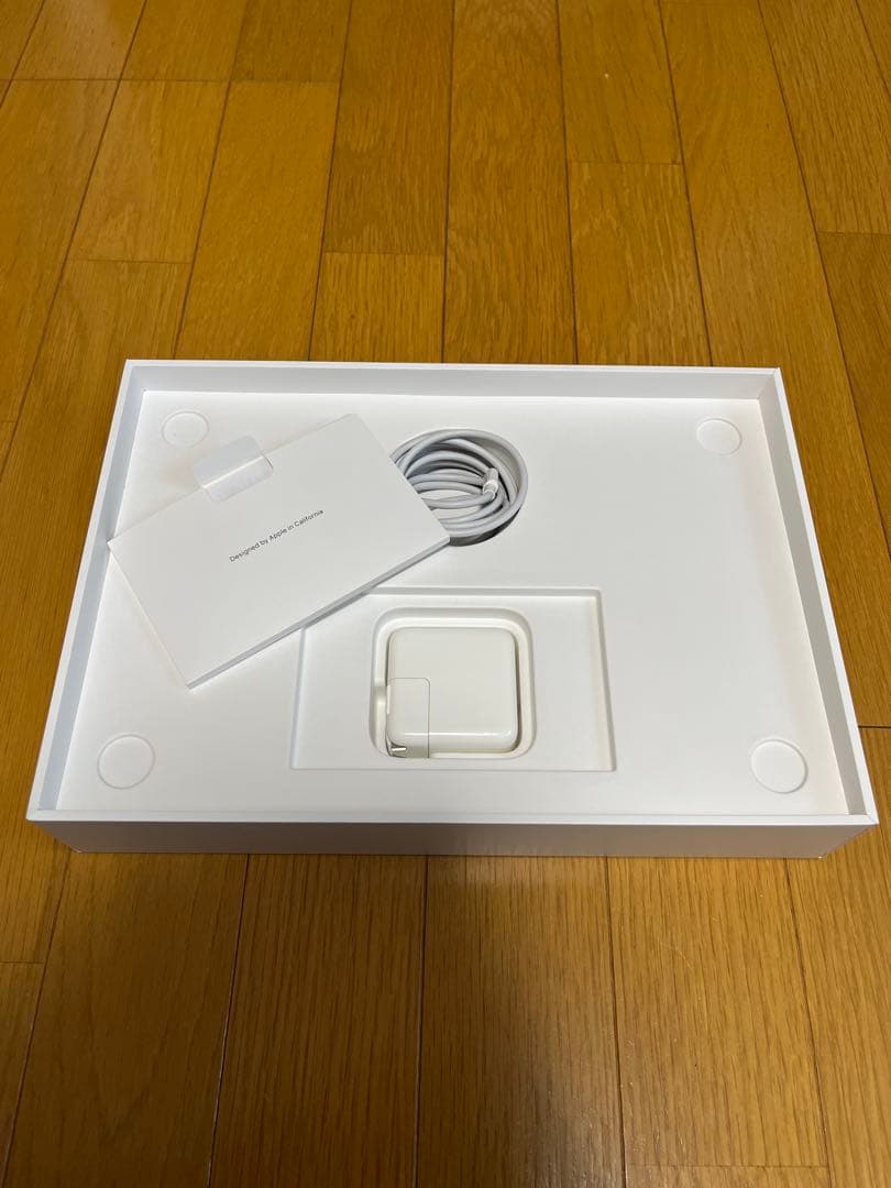 MacBook本体 MacBook Air (Retina, 13-inch, 2020)