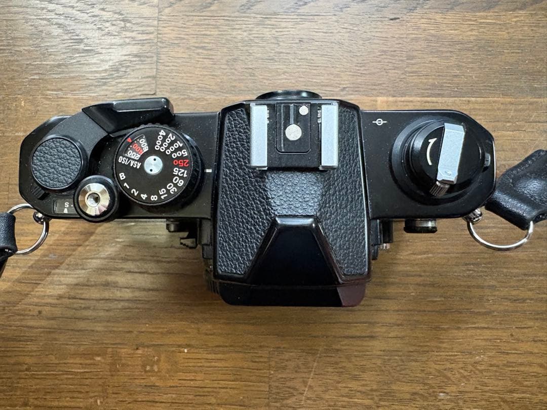 Nikon new FM2 ボディ（ブラック）