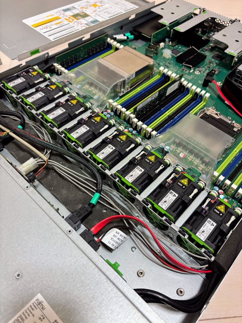 PRIMERGY RX2530M2 PCサーバー