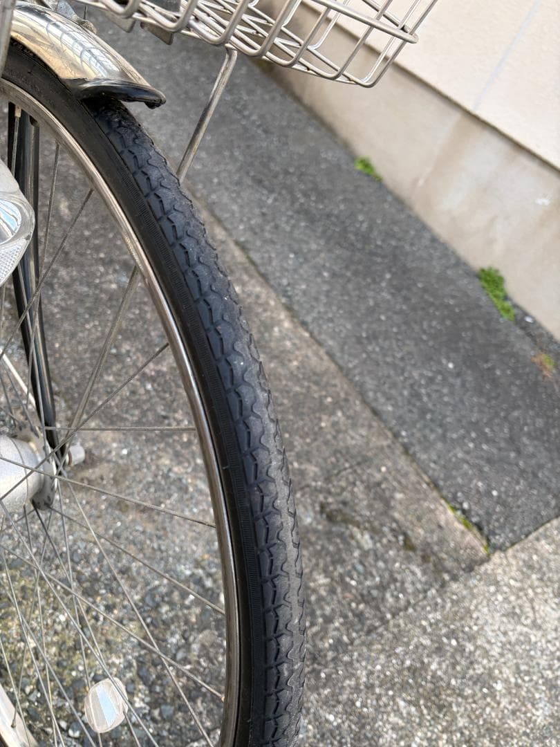 福岡県春日市より　27インチ自転車、通勤、通学にいかがですか？