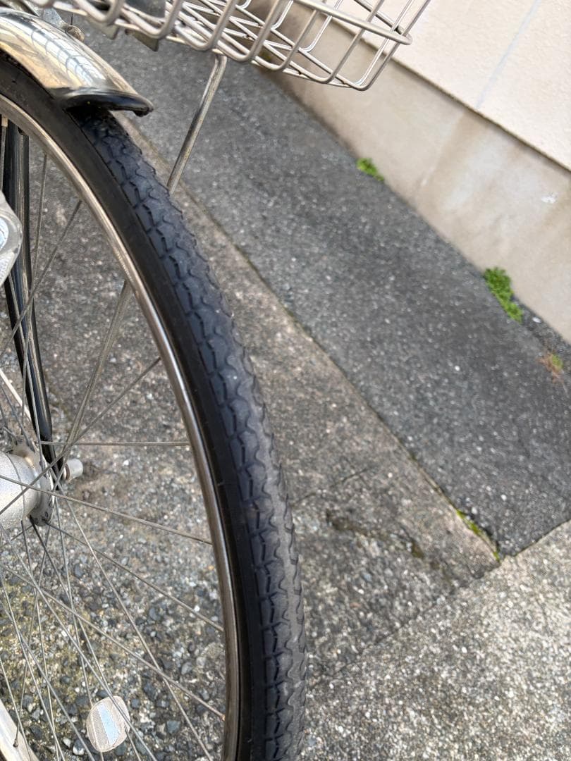 福岡県春日市より　27インチ自転車、通勤、通学にいかがですか？
