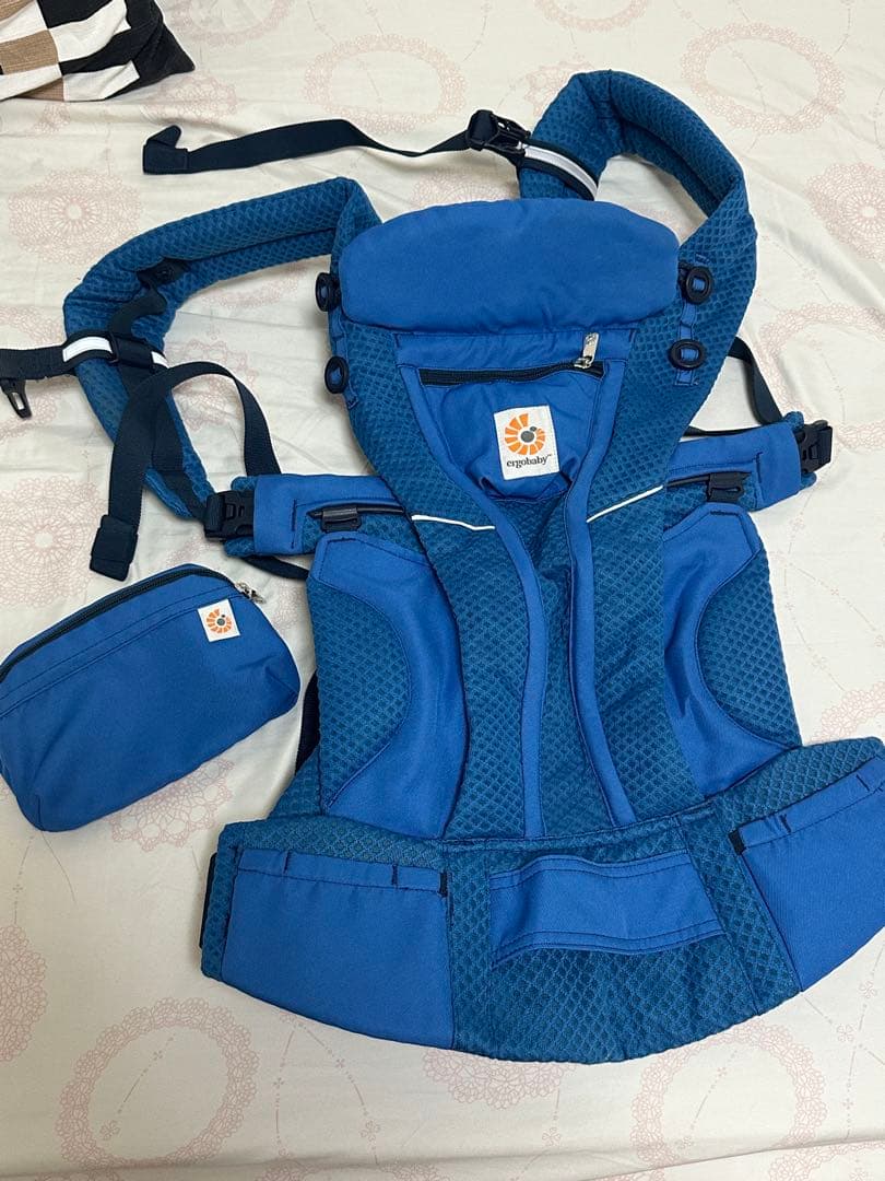 抱っこひも・スリング Ergobaby Omnibreeze