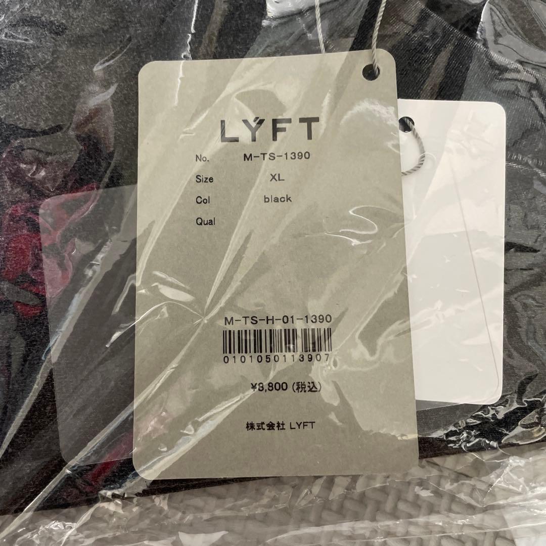 LYFT XL 黒 Tシャツ 未使用品