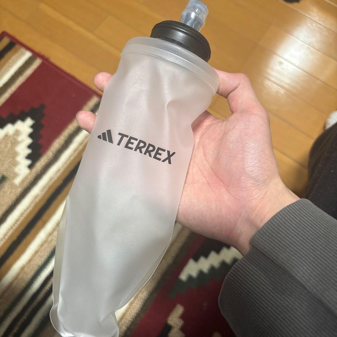 adidas TERREX ランニングベスト　トレランベスト　ボトル×2本付き