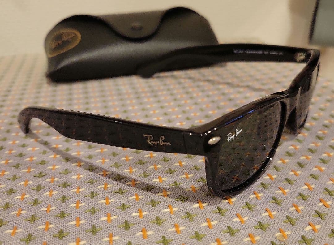 Ray-Ban NEW WAYFARER　サングラス
