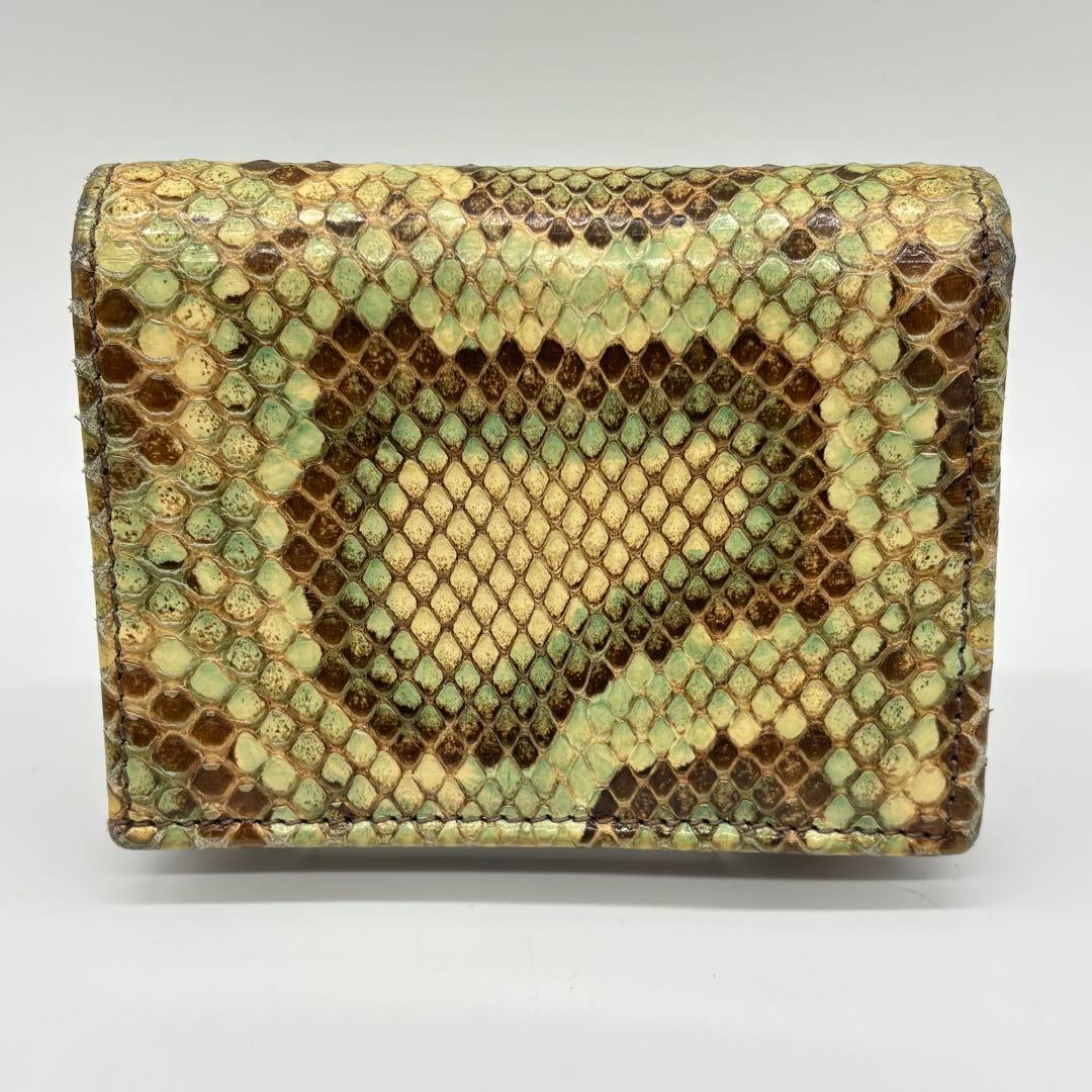 【勝利の微笑み】GUCCI グッチ 2つ折り財布 456126