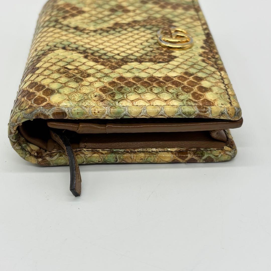 【勝利の微笑み】GUCCI グッチ 2つ折り財布 456126