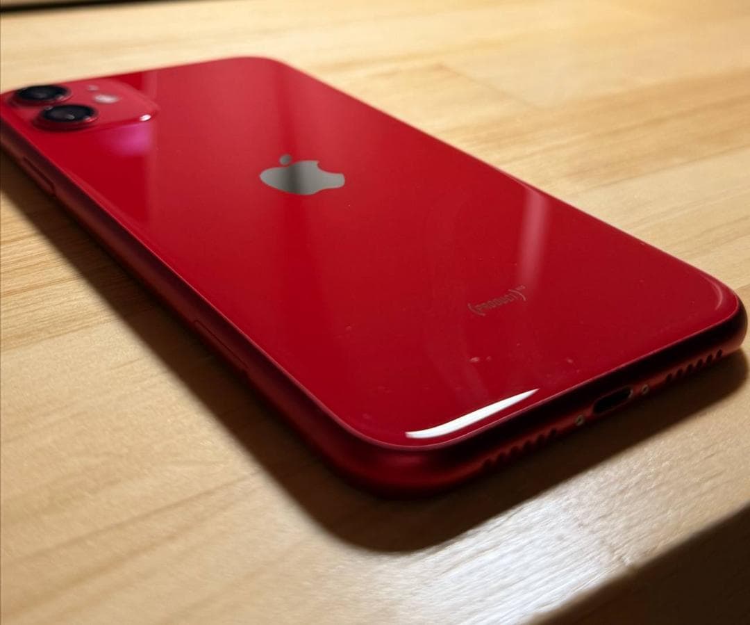 バ*ル様 Apple iPhone 11 赤色 80%バッテリー 64GB