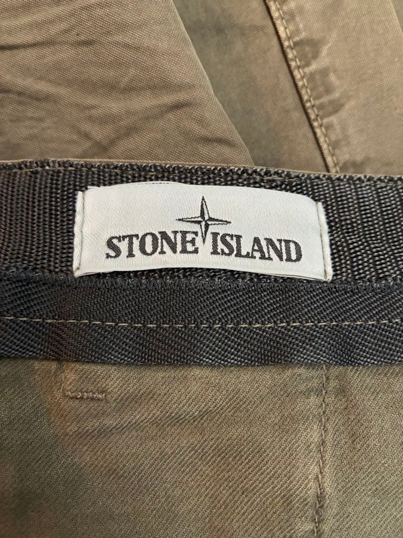 stone  パンツ オリーブ