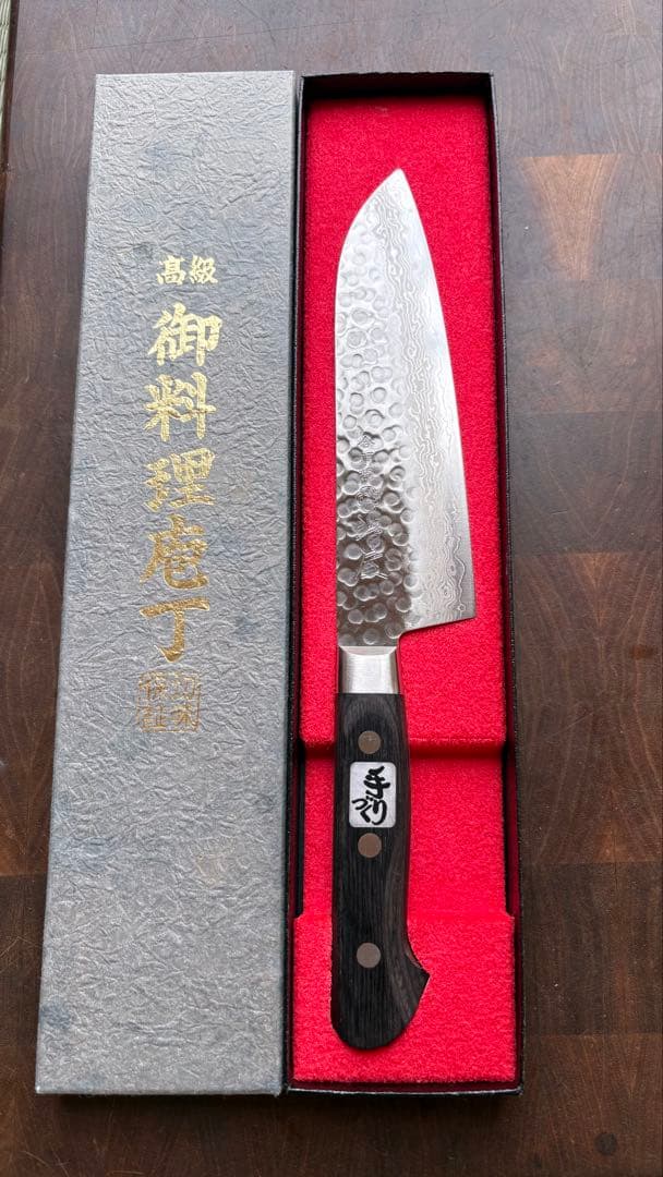 合羽橋　鍔屋　VG10 ダマスカス　積層 鎚目 三徳　165mm 包丁　万能