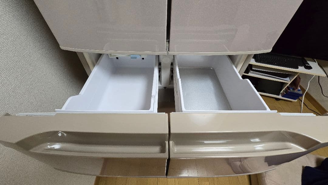 k*5様 フレンチドアを採用した日立の大型冷蔵庫