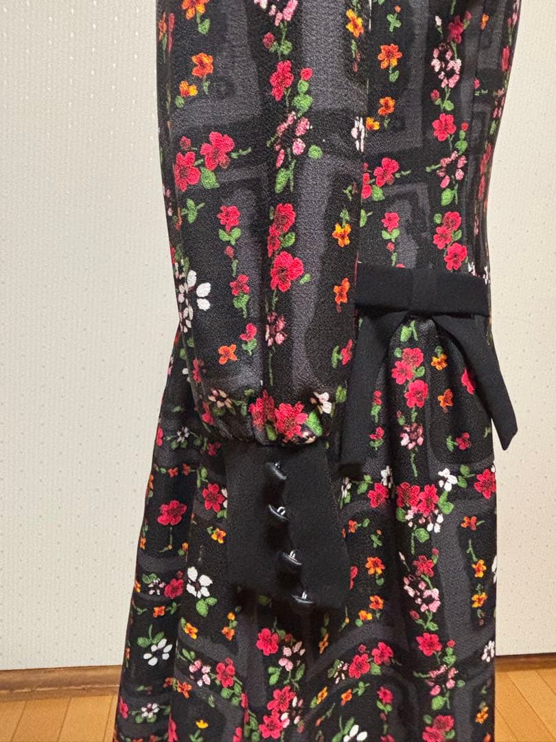 ♡エムズグレーシー♡新品同様♡サイズ40♡お花柄ワンピース♡