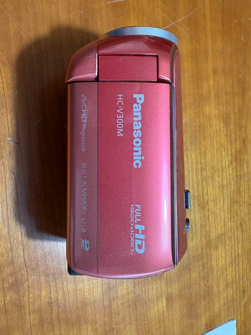 フ*ー様 Panasonic HC-V300M 赤 ビデオカメラ 本体