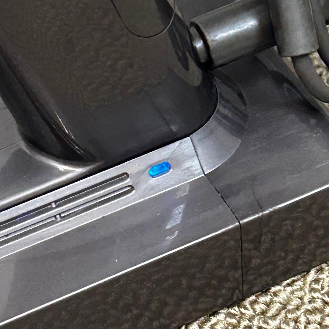 【分解洗浄済】Dyson SV09 V6 fluffy コードレス掃除機 セット