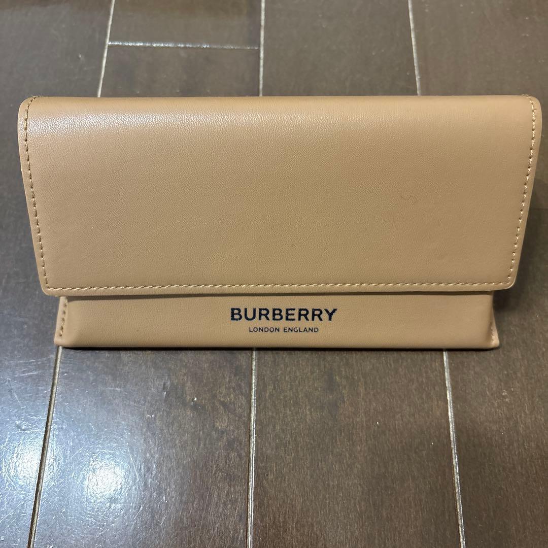 BURBERRY ブラウン サングラス ケース付き