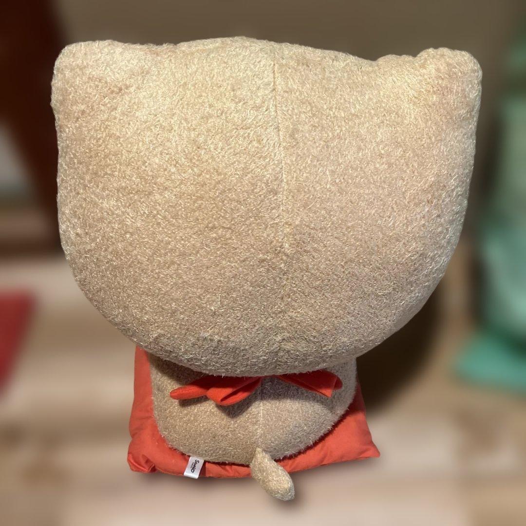 ⭐︎超激レア大人気ハローキティ　ぬいぐるみ　大　招き猫　千万両　縁起物