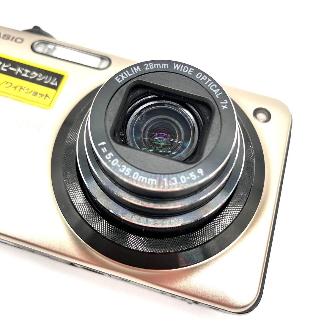 かわいいウサギ CASIO EXILIM EX-ZR15
