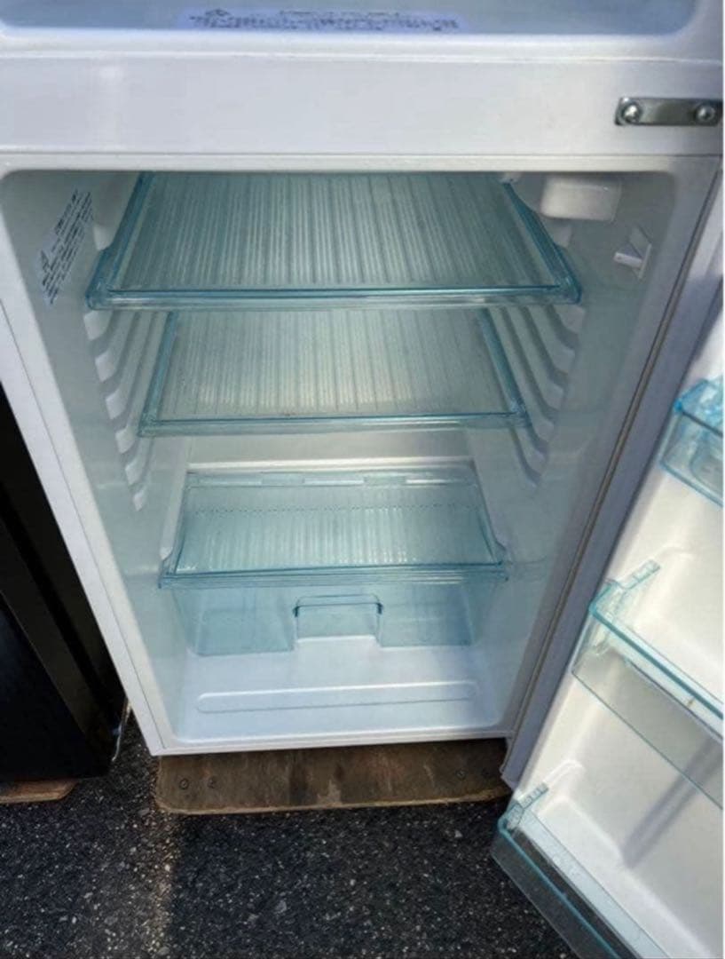 2016年式 138L abitelax冷蔵庫 AR-143E