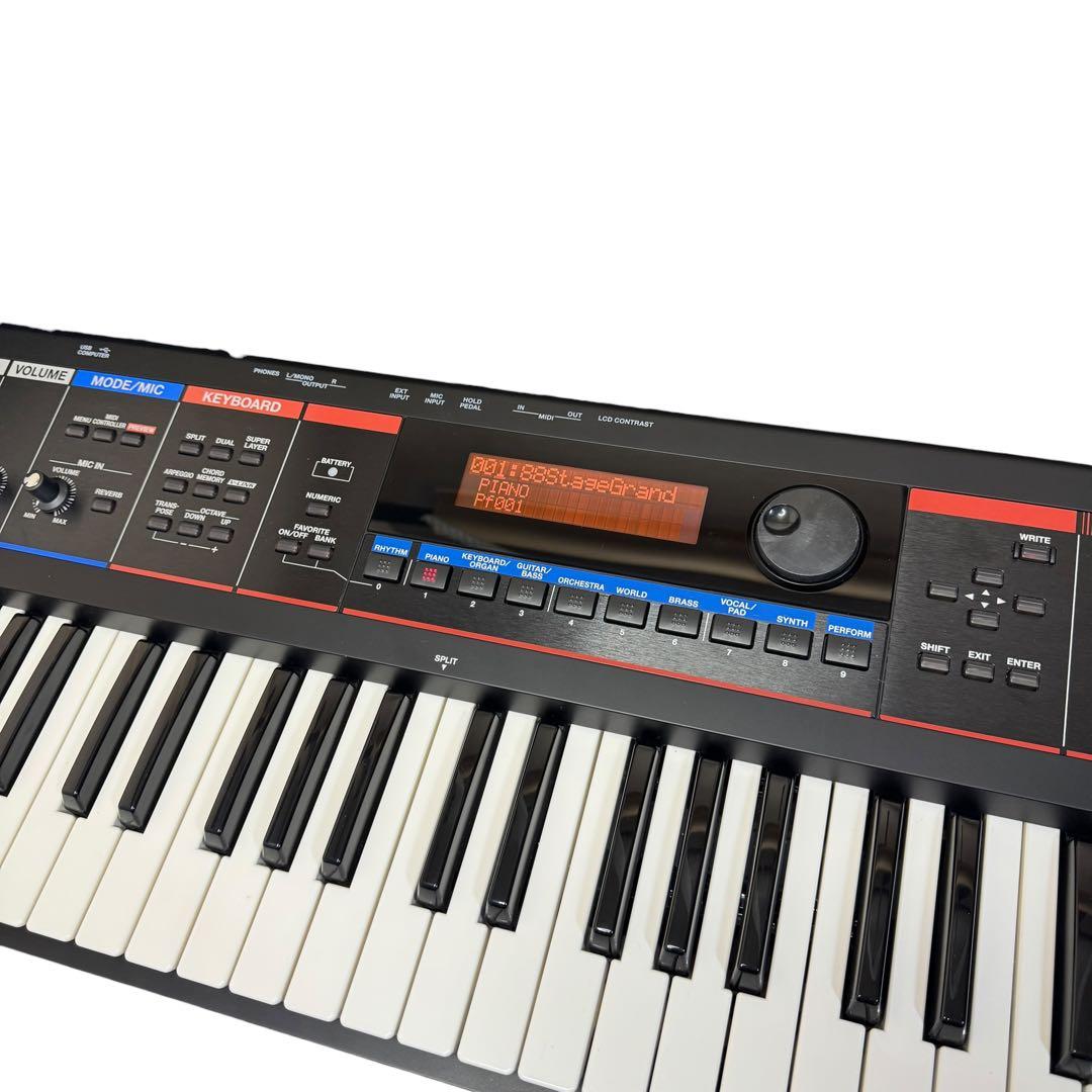 【極美品】軽量 Roland JUNO-Di シンセサイザー ソフトケース付属
