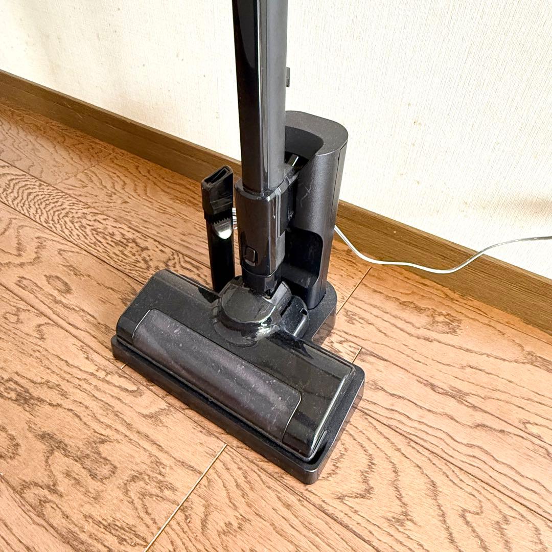 アイリスオーヤマ2024年製　充電式サイクロンクリーナーSCD-184P-B