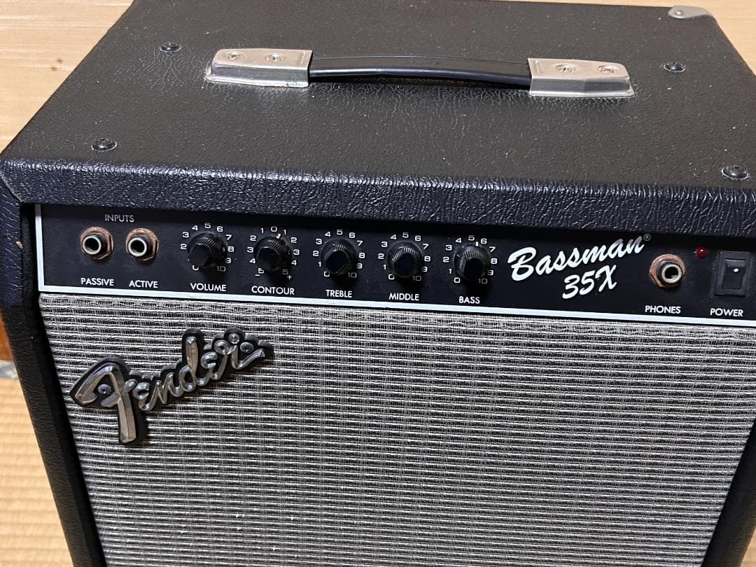 h*a様 Fender JAPAN　Bassman 35X ベース用アンプ
